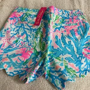 Lilly Pulitzer buttercup stretch shorts